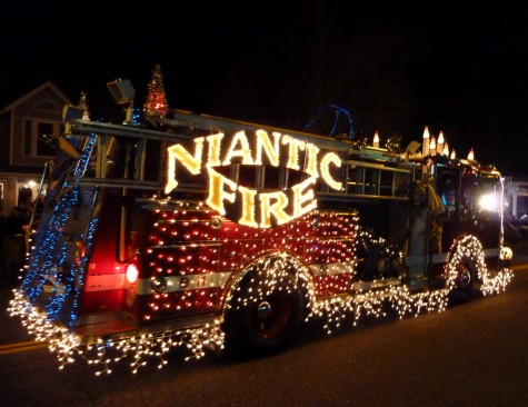 Niantic Light Parade 2009