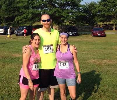 Family Runs In Turkey Trot Fundraiser