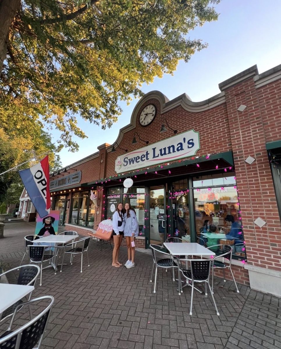 Sweet Lunas Review